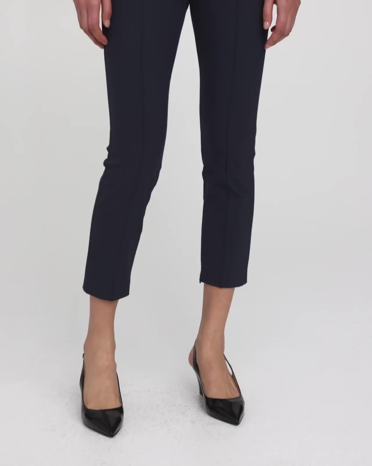 Sleeveless Polo Shell Top in Cotton Piqué