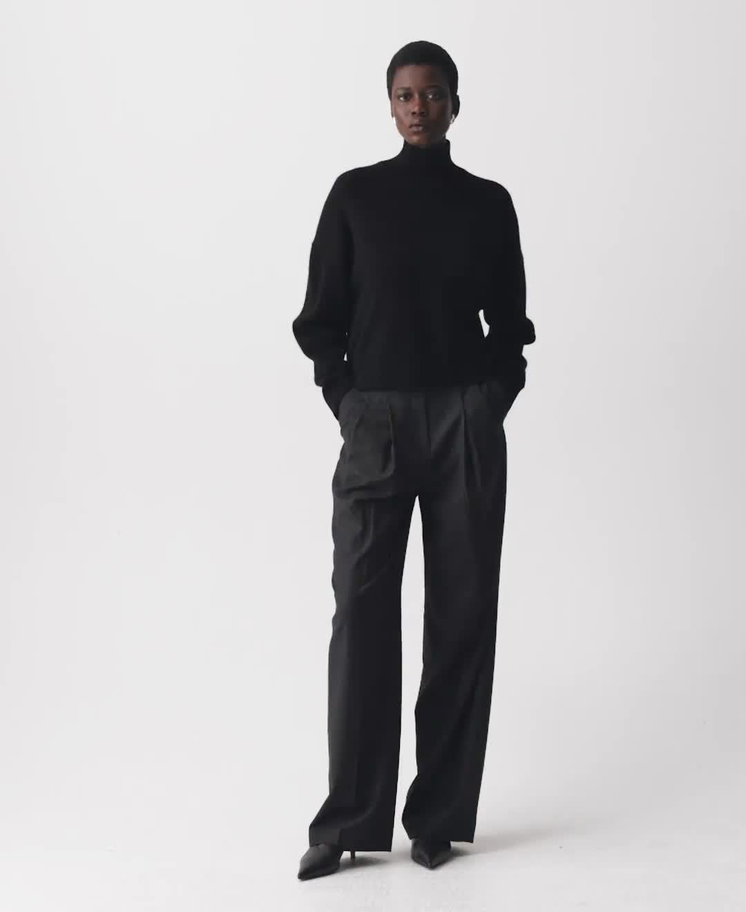 Women's Cropped Cashmere Turtleneck | Theory