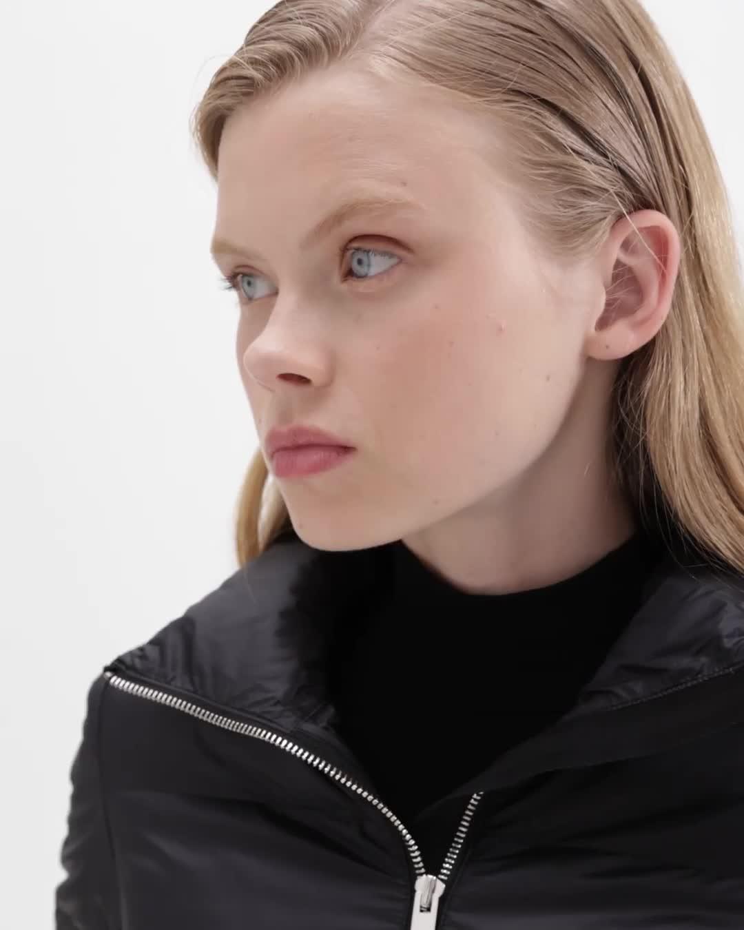 Cropped Puffer Jacket in Recycled Nylon