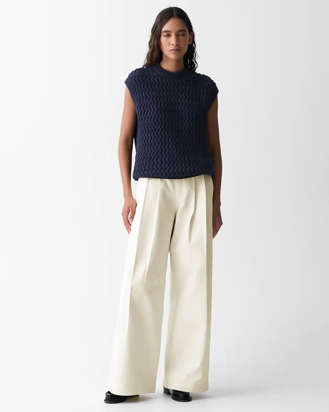 Sweater Vest in Rounded Cotton