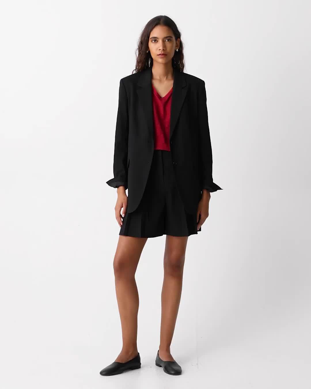Pleated Short in Good Linen