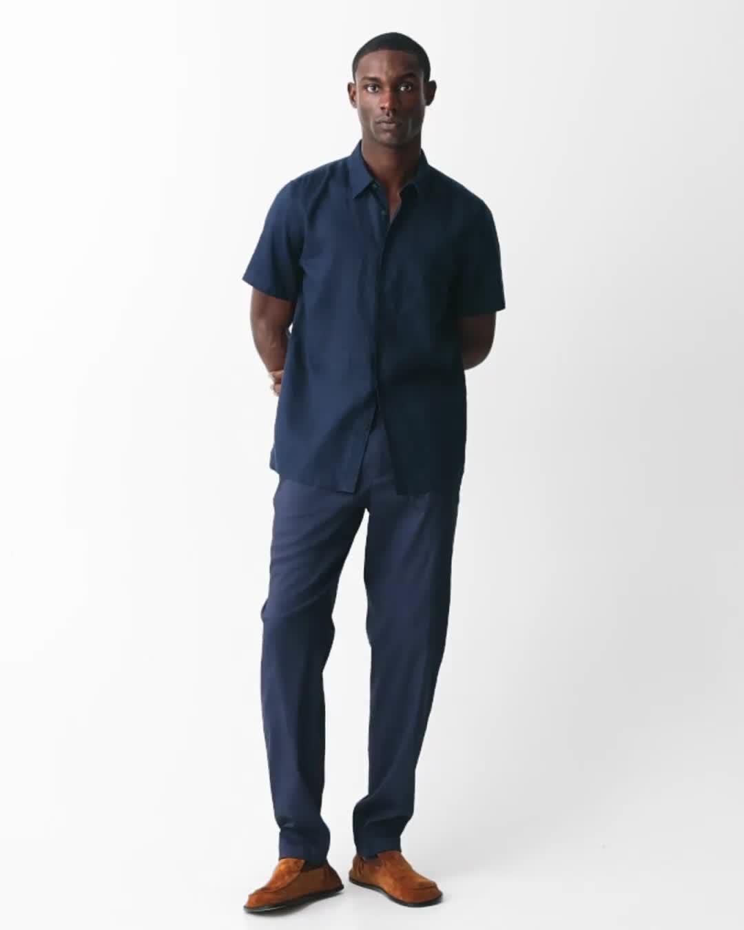 Irving Short-Sleeve Shirt in Relaxed Linen