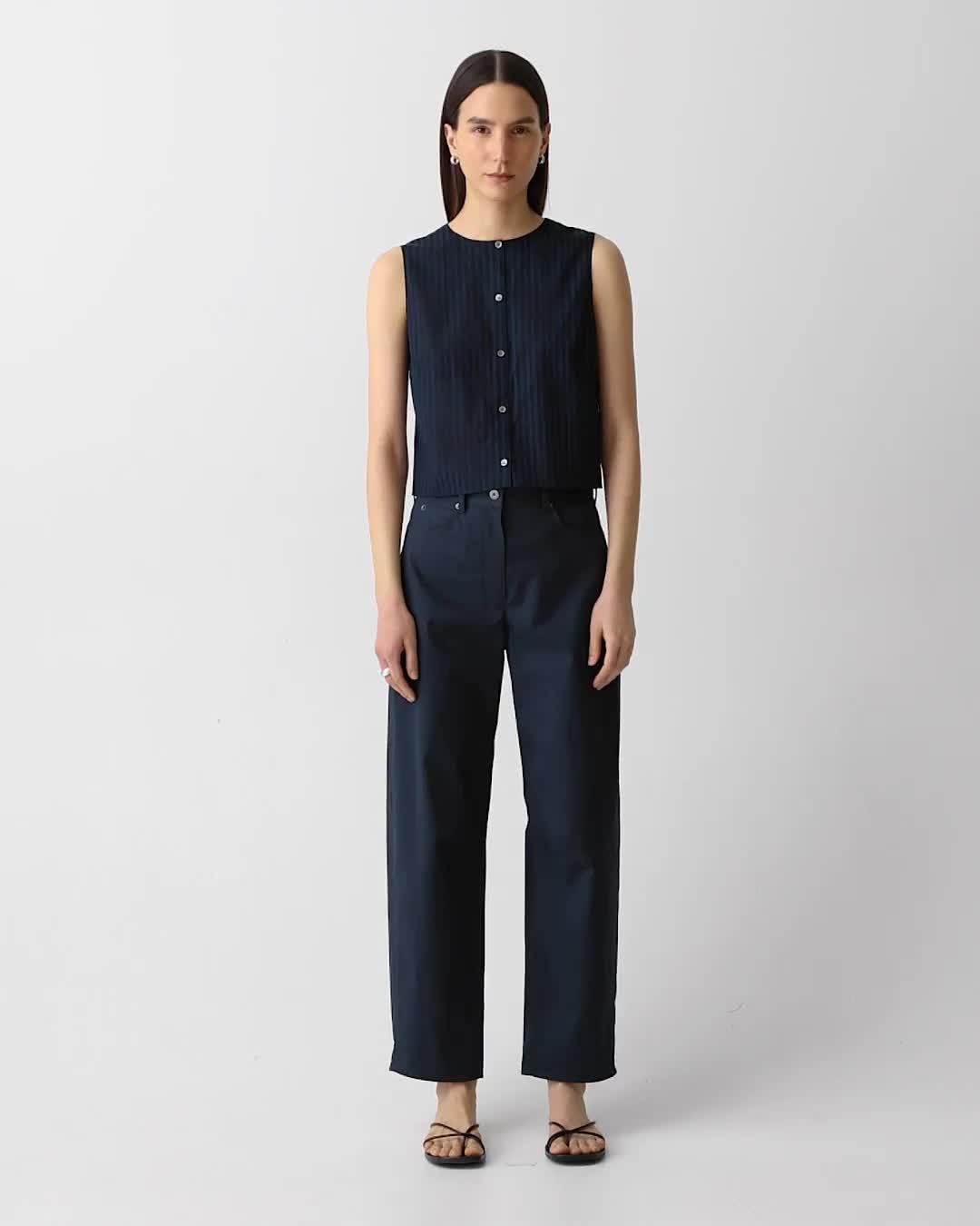 Cropped Barrel Trousers in Cotton Twill