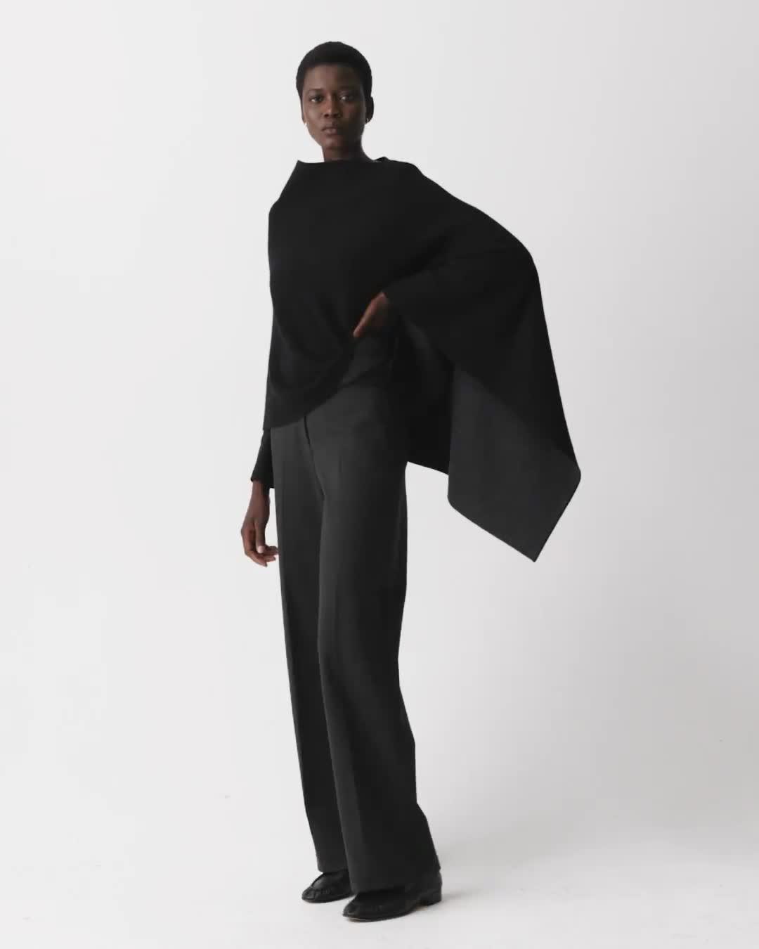 Draped Poncho in Felted Wool-Cashmere 