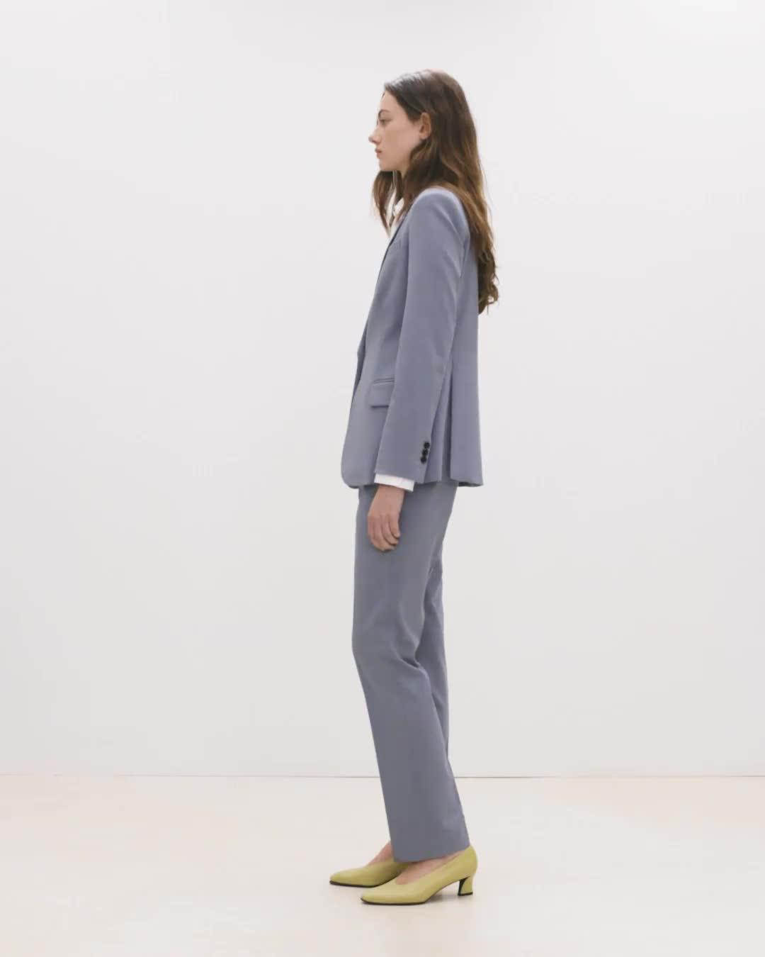Lynnia Blazer in Wool Gabardine