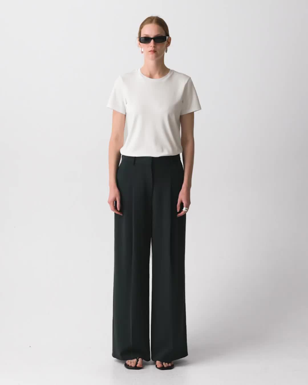 Pleated Wide-Leg Pant, 30'' in Admiral Crepe
