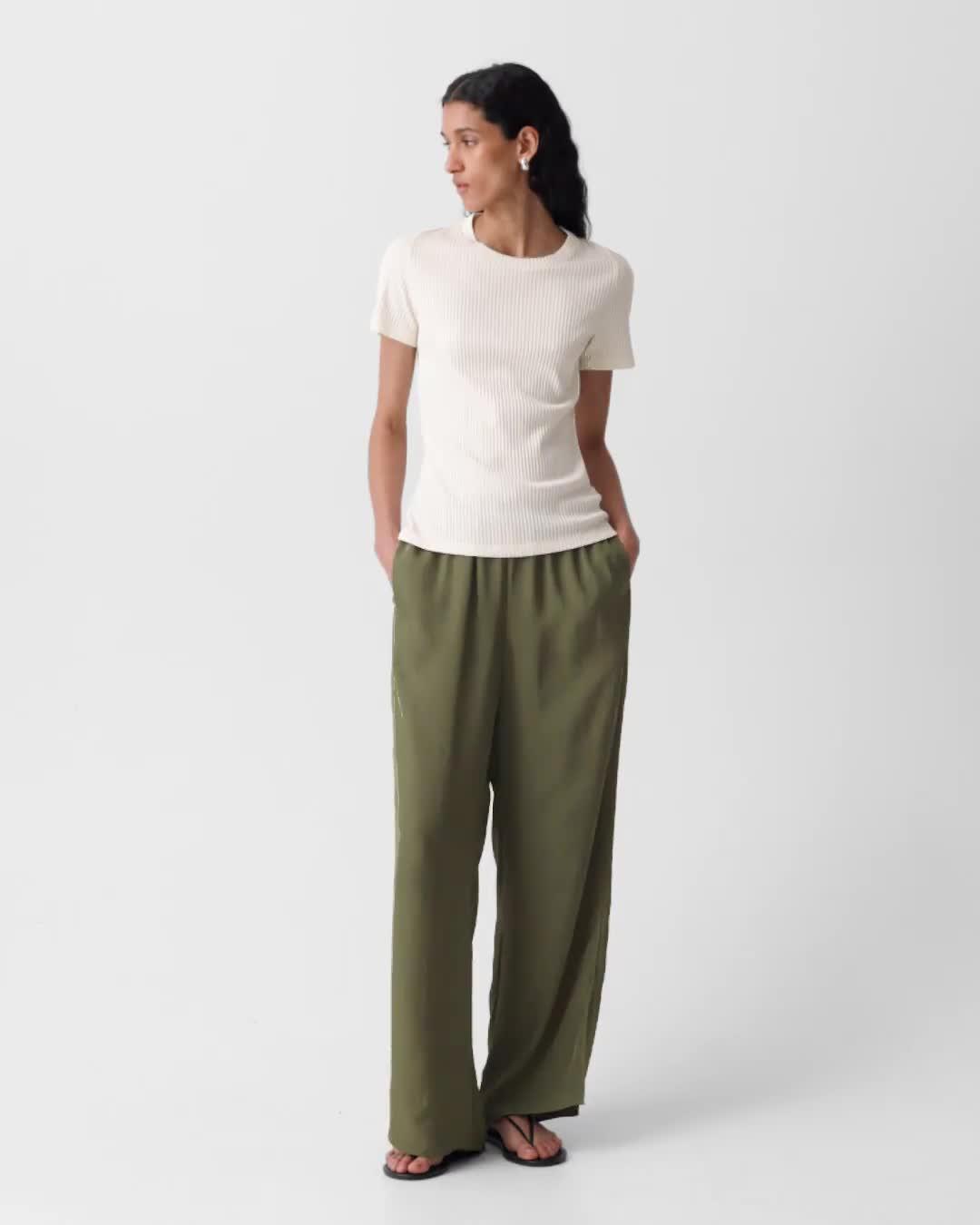 Vented Pull-On Pant in Washed Twill