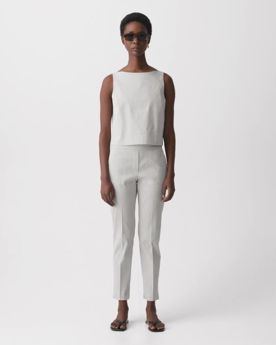 Treeca Pull-On Pant in Textured Linen