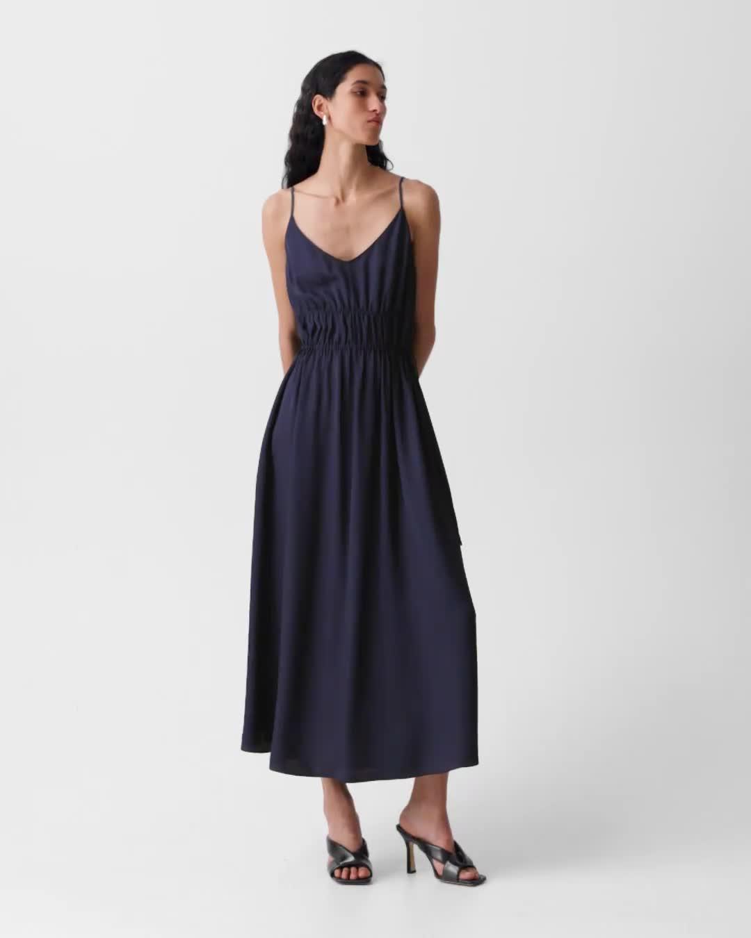 Gathered V-Neck Dress in Washed Twill