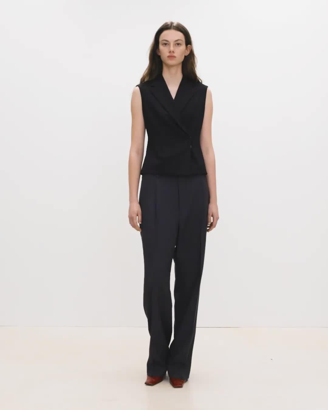 Asymmetrical Vest in Good Wool