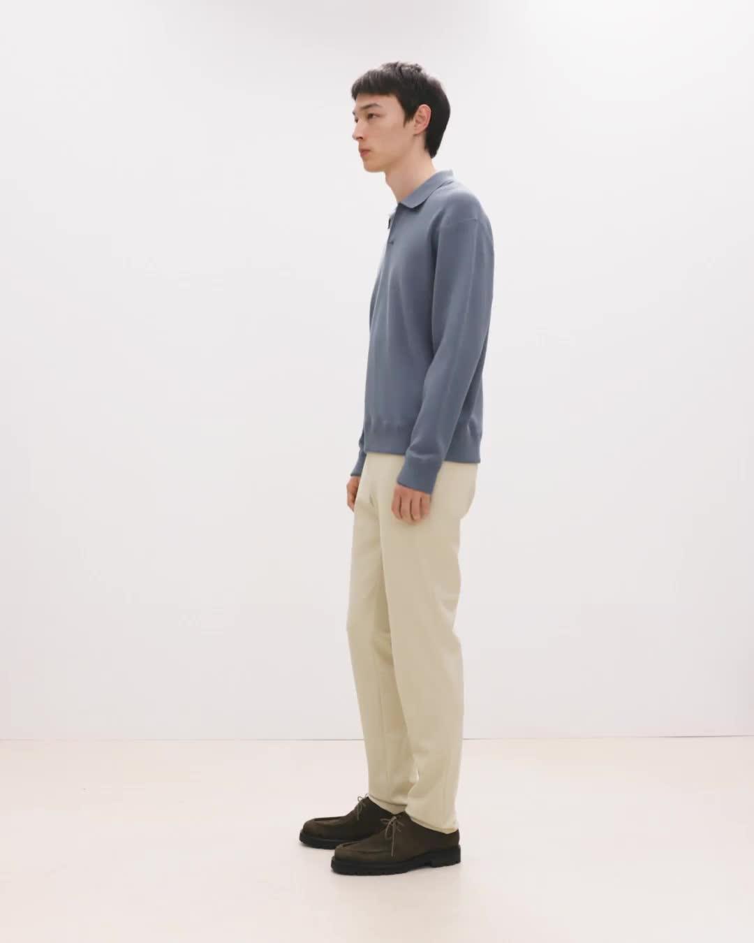 Open Collar Sweater in Light Bilen