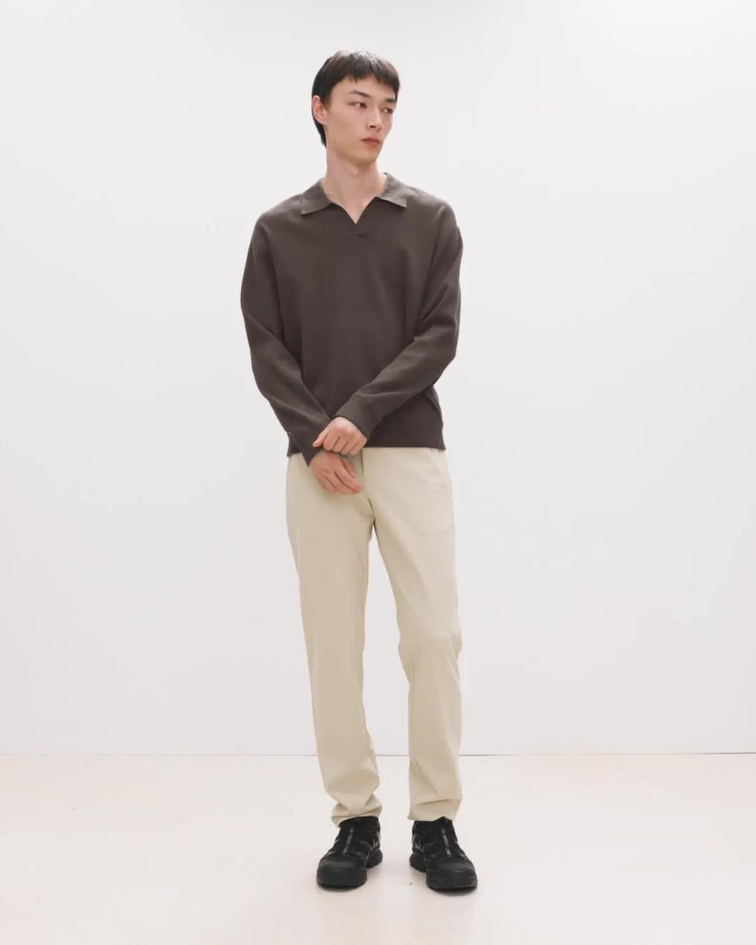 Open Collar Sweater in Light Bilen