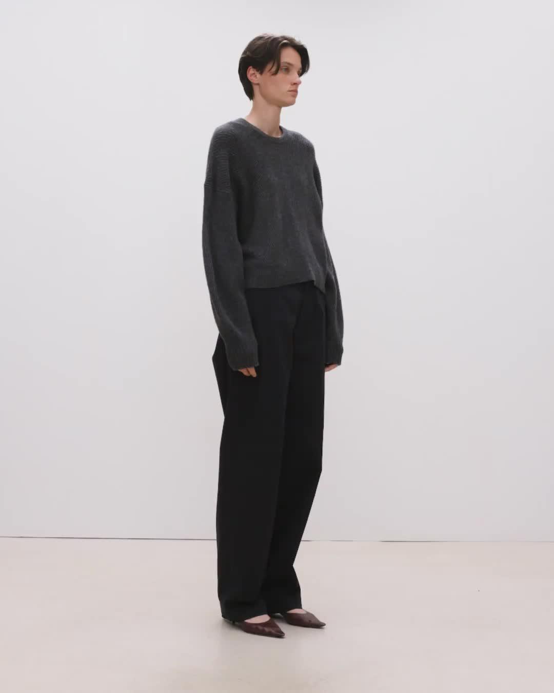 Textured Crewneck Sweater in Cashmere